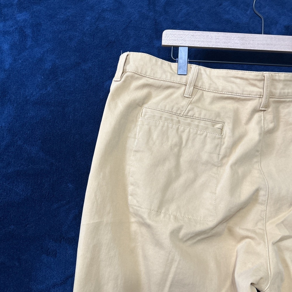 Ll Bean Mens Chino Pants Size 42W X 34 Khaki Standard Fit Straight Leg Lycra - Picture 11 of 15